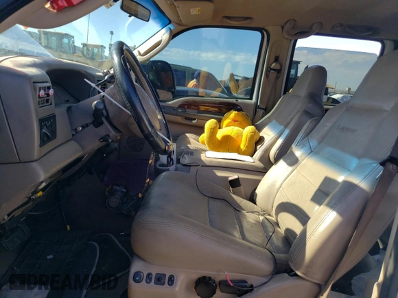 2003 Ford Super Duty F-250 XL with VIN 1FTNW21P53ED23785, listed as a Copart auction lot 70064944 with Not Provided miles and Salvage Title. Bid and sale history available at carsss.com. Image 7.