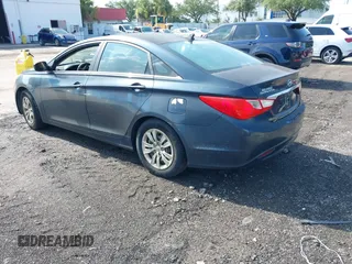 2011 Hyundai Sonata GLS с VIN 5NPEB4AC9BH089220, выставлен на аукционе IAAI как лот 42546763 с пробегом 175 220 миль миль и . История ставок и продаж доступна на DreamBid. Изображение 3.