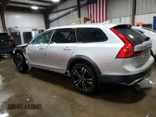 2018 Volvo V90 z VIN YV4102NK0J1033440, wystawiony jako Copart lot #38574003 z przebiegiem 11 451 mil mil oraz . Historia ofert i sprzedaży dostępna na DreamBid. Obrazek 2.