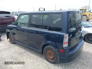 2006 Scion xB with VIN JTLKT324764122488, listed as a IAAI auction lot 42040530 with 196,417 mi miles. Bid and sale history available at carsss.com. Image 3.