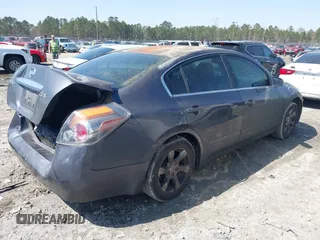 2009 Nissan Altima SL with VIN 1N4AL21E99N463262, listed as a IAAI auction lot 41780030 with 208,207 mi miles and . Bid and sale history available at DreamBid. Image 4.