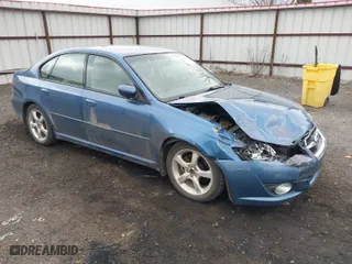 2008 Subaru Legacy (Natl) Ltd with VIN 4S3BL626487211872, listed as a IAAI auction lot 41891745 with 122,743 mi miles. Bid and sale history available at carsss.com. Image 1.