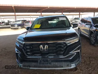 2024 Honda Pilot Elite with VIN 5FNYG1H88RB003841, listed as a IAAI auction lot 41598029 with 20,468 mi miles. Bid and sale history available at carsss.com. Image 13.