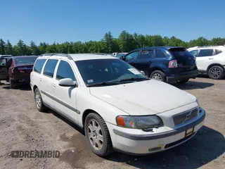 2001 Volvo V70 с VIN YV1SW53D411061537, выставлен на аукционе IAAI как лот 42397688 с пробегом 216 520 миль миль и . История ставок и продаж доступна на DreamBid. Изображение 1.