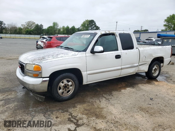 2000 GMC New Sierra 1500 SL with VIN 2GTEC19V3Y1311021, listed as a Copart auction lot 50823475 with 279,540 mi miles and Salvage Title. Bid and sale history available at carsss.com. Image 1.