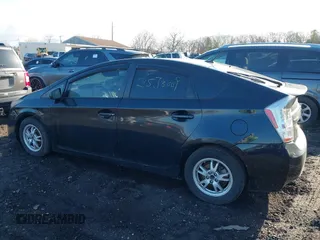2011 Toyota Prius I with VIN JTDKN3DU6B5301063, listed as a IAAI auction lot 41858696 with 999,999 mi miles. Bid and sale history available at carsss.com. Image 3.