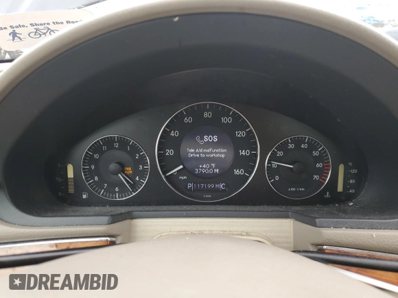 2005 Mercedes-Benz E 500 z VIN WDBUF83J05X166065, wystawiony jako Copart lot #85929754 z przebiegiem 117 199 mil mil oraz Szkoda całkowita • Salvage title. Historia ofert i sprzedaży dostępna na DreamBid. Obrazek 9.
