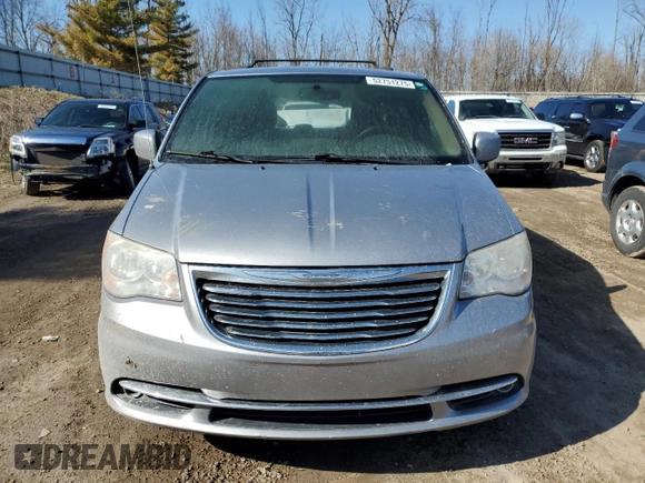 2014 Chrysler Town & Country Touring with VIN 2C4RC1BG4ER188985, listed as a Copart auction lot 52751275 with 158,087 mi miles and Clean Title. Bid and sale history available at carsss.com. Image 5.