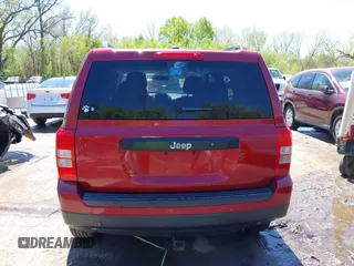 2016 Jeep Patriot Sport with VIN 1C4NJPBA1GD749488, listed as a IAAI auction lot 42039840 with 135,565 mi miles and . Bid and sale history available at DreamBid. Image 16.