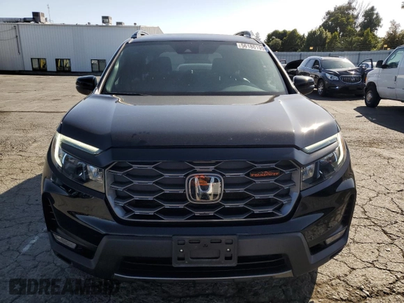 2022 Honda Passport TrailSport with VIN 5FNYF8H6XNB003764, listed as a Copart auction lot 56180195 with 61,515 mi miles and Salvage title. Bid and sale history available at DreamBid. Image 5.