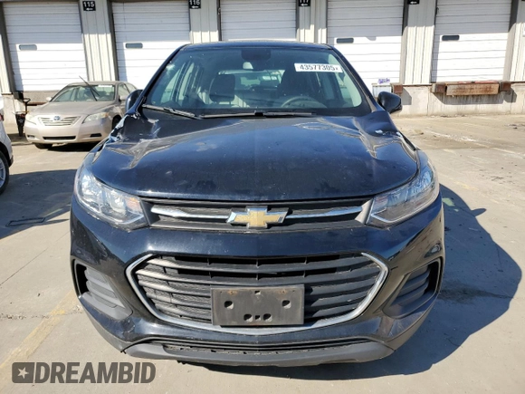 2020 Chevrolet Trax LS with VIN 3GNCJKSB1LL210352, listed as a Copart auction lot 52013065 with 79,324 mi miles and Non repairable. Bid and sale history available at DreamBid. Image 5.
