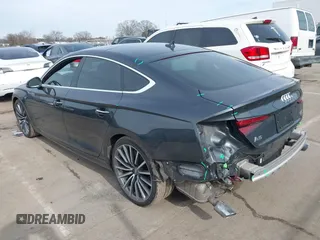 2018 Audi A5 Sportback Prestige с VIN WAUCNCF53JA021632, выставлен на аукционе IAAI как лот 41618447 с пробегом 85 713 миль миль и . История ставок и продаж доступна на DreamBid. Изображение 3.