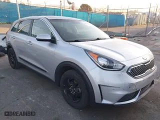 2019 Kia Niro LX with VIN KNDCB3LCXK5257624, listed as a IAAI auction lot 41807416 with 101,632 mi miles. Bid and sale history available at carsss.com. Image 1.