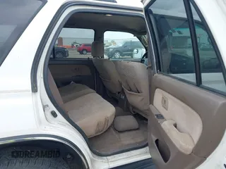 1999 Toyota 4Runner SR5 with VIN JT3GN86R3X0132463, listed as a IAAI auction lot 42019672 with 391,073 mi miles and . Bid and sale history available at DreamBid. Image 8.