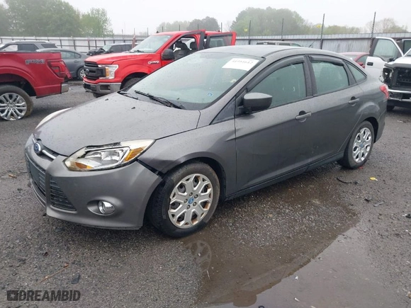 2012 Ford Focus SE with VIN 1FAHP3F2XCL145564, listed as a IAAI auction lot 41951612 with 189,207 mi miles. Bid and sale history available at carsss.com. Image 2.