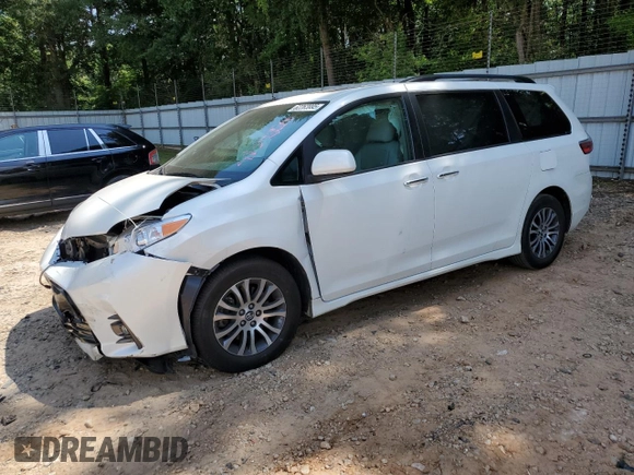 2018 Toyota Sienna XLE Auto Access Seat с VIN 5TDYZ3DC7JS905865, выставлен на аукционе Copart как лот 62263995 с пробегом Не указан миль и Списание • Salvage title. История ставок и продаж доступна на DreamBid. Изображение 1.