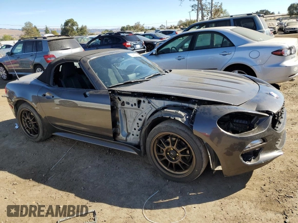 2017 FIAT 124 Spider Classica with VIN JC1NFAEK3H0102762, listed as a Copart auction lot 77466204 with 26,600 mi miles and Salvage title. Bid and sale history available at DreamBid. Image 4.