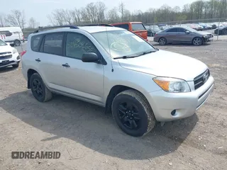 2008 Toyota RAV4 with VIN JTMBD33V385203520, listed as a IAAI auction lot 42141654 with 130,057 mi miles. Bid and sale history available at carsss.com. Image 1.