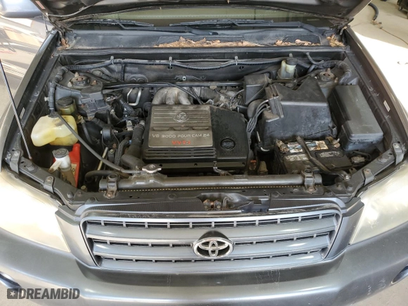 2002 Toyota Highlander with VIN JTEHF21A820071269, listed as a Copart auction lot 81246064 with 210,249 mi miles and Salvage Title. Bid and sale history available at carsss.com. Image 14.