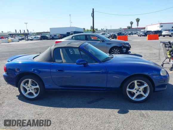 2003 Mazda MX-5 Miata Cloth z VIN JM1NB353830301964, wystawiony jako IAAI lot #42317534 z przebiegiem 192 342 mil mil oraz . Historia ofert i sprzedaży dostępna na DreamBid. Obrazek 13.