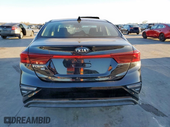 2020 Kia Forte LXS with VIN 3KPF24ADXLE227723, listed as a Copart auction lot 47777355 with Not Provided miles and Salvage Title. Bid and sale history available at carsss.com. Image 6.
