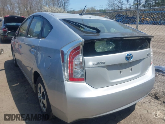 2012 Toyota Prius One with VIN JTDKN3DU2C5466786, listed as a IAAI auction lot 42090567 with 122,120 mi miles. Bid and sale history available at carsss.com. Image 3.