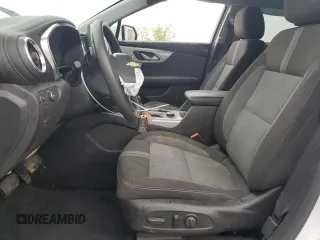 2023 Chevrolet Blazer LT с VIN 3GNKBHR42PS141962, выставлен на аукционе Copart как лот 56935375 с пробегом 28 141 миль миль и Списание • Salvage title. История ставок и продаж доступна на DreamBid. Изображение 7.