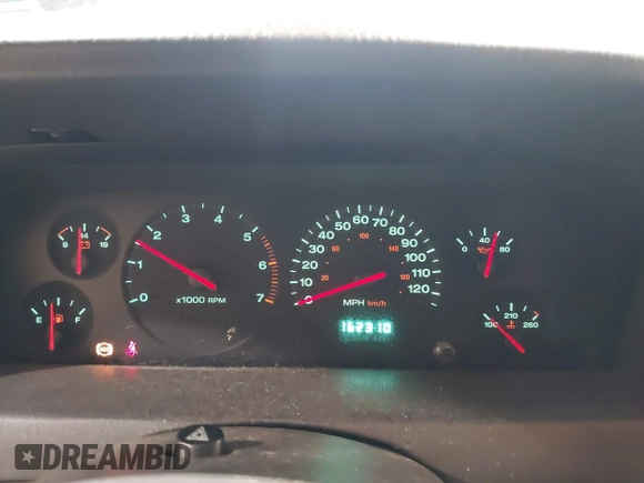 2001 Jeep Grand Cherokee Laredo с VIN 1J4GW48SX1C691946, выставлен на аукционе IAAI как лот 42468388 с пробегом 162 310 миль миль и . История ставок и продаж доступна на DreamBid. Изображение 7.