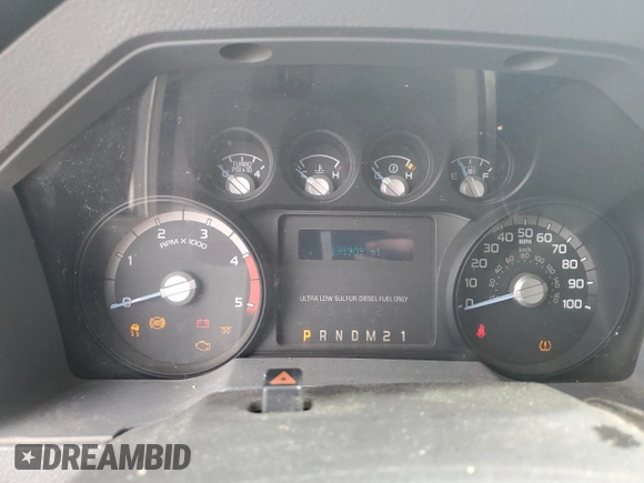 2015 Ford F-250 with VIN 1FD7W2BT4FEA28231, listed as a Copart auction lot 59860225 with 295,909 mi miles and Clean title. Bid and sale history available at DreamBid. Image 9.