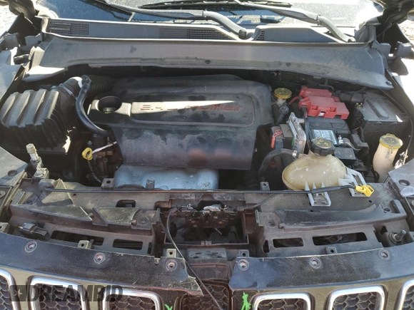 2019 Jeep Compass Latitude с VIN 3C4NJDBB8KT813956, выставлен на аукционе Copart как лот 55733235 с пробегом 147 793 миль миль и Списание • Salvage title. История ставок и продаж доступна на DreamBid. Изображение 12.