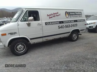 1995 Chevrolet Chevy Van z VIN 1GCEG25K2SF159884, wystawiony jako IAAI lot #41947206 z przebiegiem 308 693 mil mil oraz . Historia ofert i sprzedaży dostępna na DreamBid. Obrazek 6.