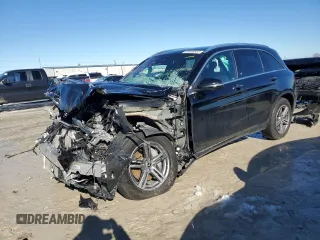 2022 Mercedes-Benz GLC with VIN W1N0G8DBXNG114598, listed as a Copart auction lot 88006955 with 0 mi miles and Salvage Title. Bid and sale history available at carsss.com. Image 1.