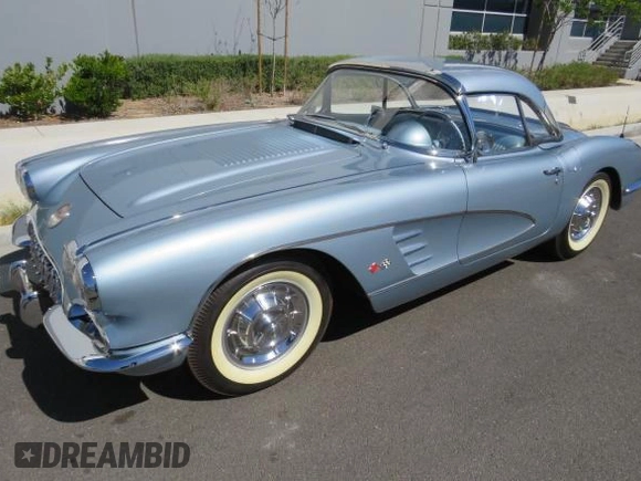 1958 Chevrolet Corvette with VIN J58S108498, listed as a Copart auction lot 66224005 with 473 mi miles and Salvage title. Bid and sale history available at DreamBid. Image 2.