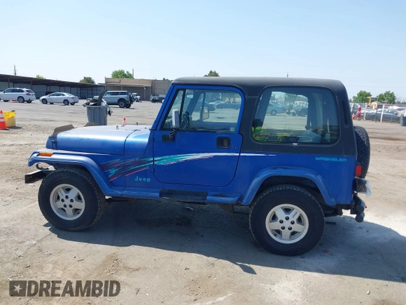 1995 Jeep Wrangler z VIN 1J4FY29S3SP213368, wystawiony jako IAAI lot #42425240 z przebiegiem 96 473 mil mil oraz . Historia ofert i sprzedaży dostępna na DreamBid. Obrazek 14.