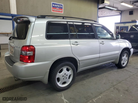 2005 Toyota Highlander with VIN JTEEP21A750130946, listed as a Copart auction lot 46487045 with 237,851 mi miles and Salvage Title. Bid and sale history available at carsss.com. Image 3.