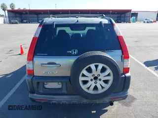 2005 Honda CR-V EX z VIN JHLRD788X5C065557, wystawiony jako IAAI lot #41773871 z przebiegiem 182 060 mil mil oraz . Historia ofert i sprzedaży dostępna na DreamBid. Obrazek 16.