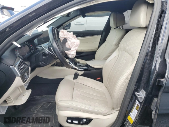 2018 BMW 5 Series M550i xDrive with VIN WBAJB9C55JG463848, listed as a Copart auction lot 48485765 with 47,078 mi miles and Salvage Title. Bid and sale history available at carsss.com. Image 7.