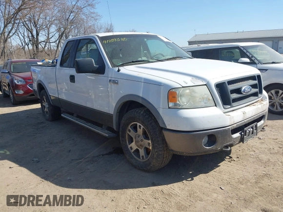 2006 Ford F-150 XLT с VIN 1FTPX14V76FB81609, выставлен на аукционе IAAI как лот 41739380 с пробегом 205 000 миль миль и . История ставок и продаж доступна на DreamBid. Изображение 1.