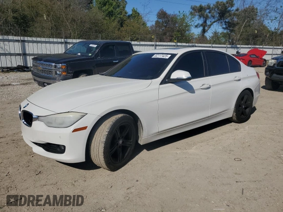 2015 BMW 3 Series 328i with VIN WBA3A5G53FNS83611, listed as a Copart auction lot 52117425 with 164,675 mi miles and Salvage Title. Bid and sale history available at carsss.com. Image 1.