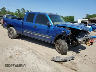 2004 Chevrolet Silverado 1500 Z71 with VIN 2GCEK19T641225262, listed as a Copart auction lot 52197235 with 251,091 mi miles and Salvage Title. Bid and sale history available at DreamBid. Image 4.
