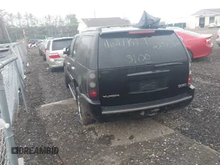 2007 GMC Yukon Denali z VIN 1GKFK63807J387361, wystawiony jako IAAI lot #42033919 z przebiegiem Nie podano mil oraz . Historia ofert i sprzedaży dostępna na DreamBid. Obrazek 3.