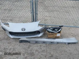 2022 Toyota 86 Premium с VIN JF1ZNBF1XN8751108, выставлен на аукционе IAAI как лот 40700214 с пробегом 33 033 миль миль и . История ставок и продаж доступна на DreamBid. Изображение 12.