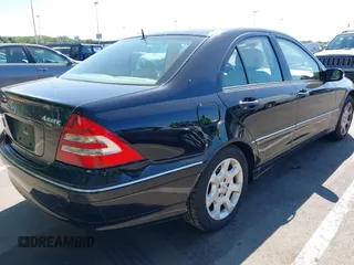 2006 Mercedes-Benz C 280 Luxury with VIN WDBRF92HX6F762205, listed as a IAAI auction lot 42279227 with 76,434 mi miles and . Bid and sale history available at DreamBid. Image 4.