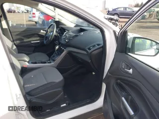 2014 Ford Escape SE with VIN 1FMCU0GXXEUC51060, listed as a IAAI auction lot 41814380 with 155,233 mi miles. Bid and sale history available at carsss.com. Image 5.