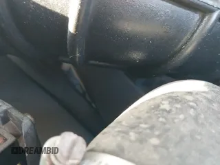 2007 Ford Econoline Cargo Commercial with VIN 1FTNS24WX7DB24757, listed as a IAAI auction lot 41511735 with 205,833 mi miles and . Bid and sale history available at DreamBid. Image 14.