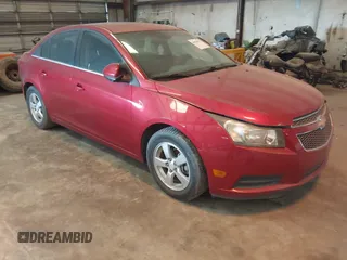 2011 Chevrolet Cruze LT w/1FL with VIN 1G1PE5S93B7257813, listed as a IAAI auction lot 40984022 with 211,317 mi miles. Bid and sale history available at carsss.com. Image 1.