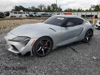 2021 Toyota Supra 3.0 with VIN WZ1DB0C04MW045065, listed as a Copart auction lot 63650035 with 27,713 mi miles and Clean title. Bid and sale history available at DreamBid. Image 1.