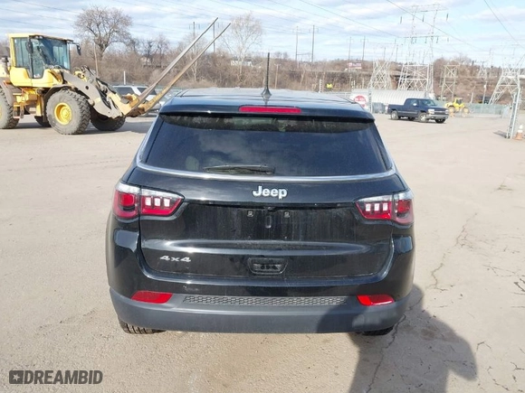 2024 Jeep Compass Sport with VIN 3C4NJDAN0RT131983, listed as a IAAI auction lot 41628275 with 6,283 mi miles. Bid and sale history available at carsss.com. Image 16.