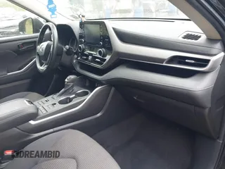 2022 Toyota Highlander LE with VIN 5TDBZRBH6NS194608, listed as a IAAI auction lot 42258410 with 92,047 mi miles and . Bid and sale history available at DreamBid. Image 5.