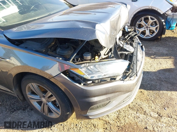 2020 Volkswagen Jetta S z VIN 3VWCB7BU1LM039193, wystawiony jako IAAI lot #42305897 z przebiegiem 108 319 mil mil oraz . Historia ofert i sprzedaży dostępna na DreamBid. Obrazek 6.
